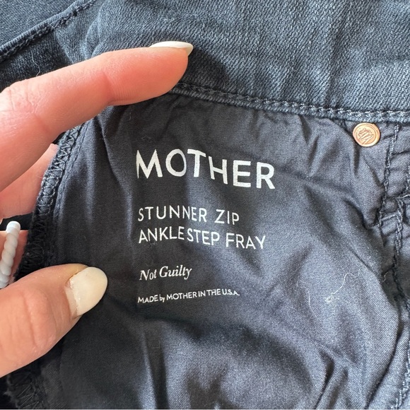 MOTHER The Stunner Zip Ankle Step Fray - Picture 13 of 15